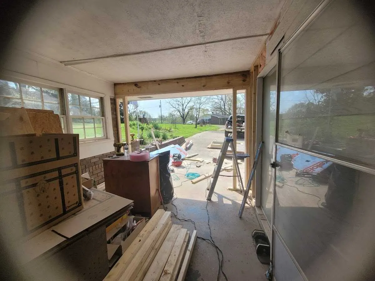 Air movers and dehumidifier for Drying & Dehumidification in Fillmore